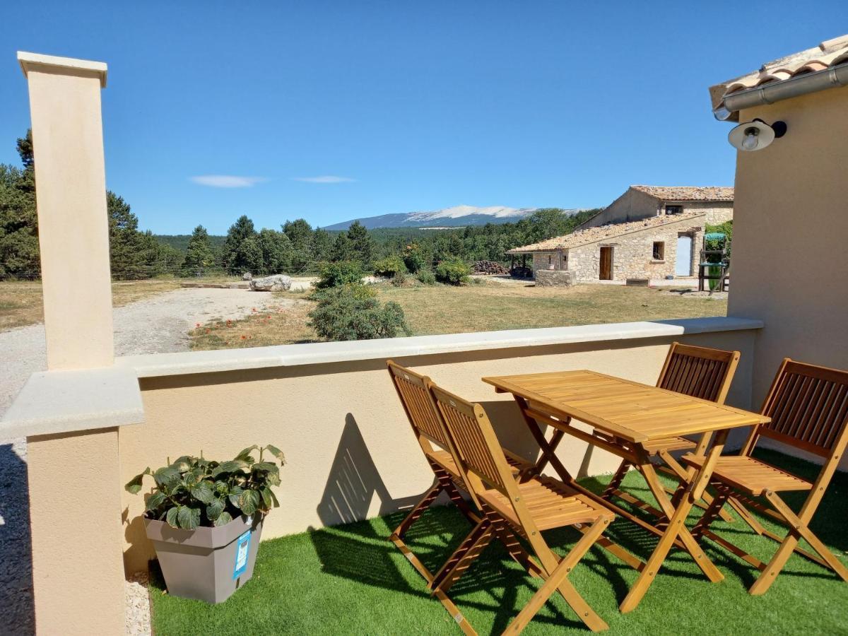 A Ventoux Yourte Monieux Buitenkant foto